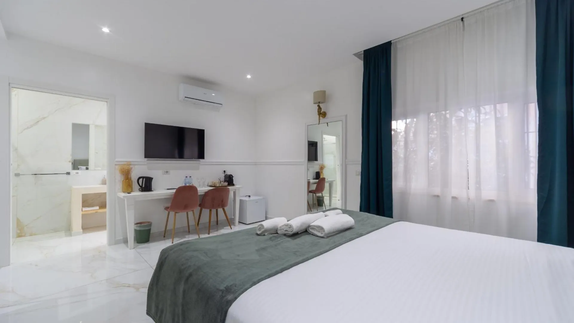 Leia Hospitality Hotell Milano 0*,  Italien